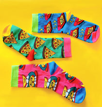 Load image into Gallery viewer, &quot;Pizza&quot; Socks
